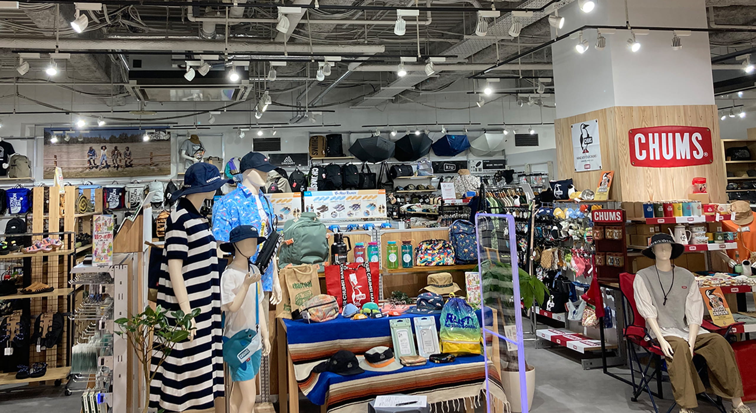 APORITO ワールドポーターズ店1